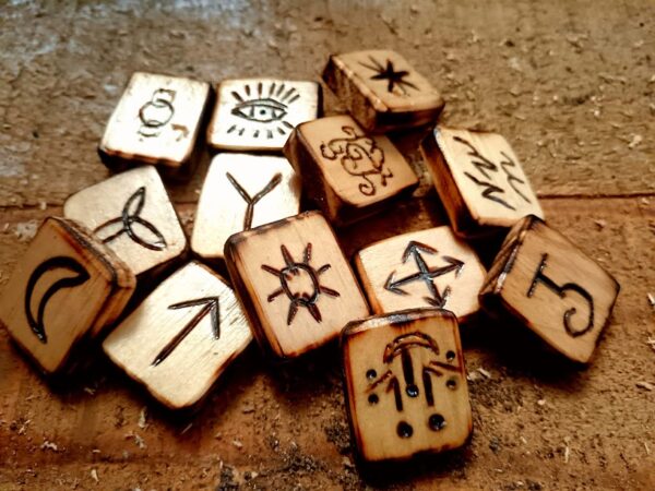 Runas Wicca